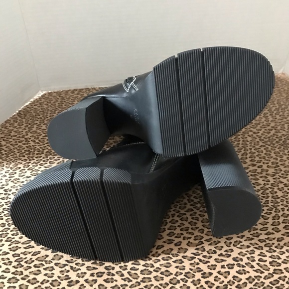 Zara Leather High Heel Ankle Boots Lug Soles Black - Picture 9 of 10